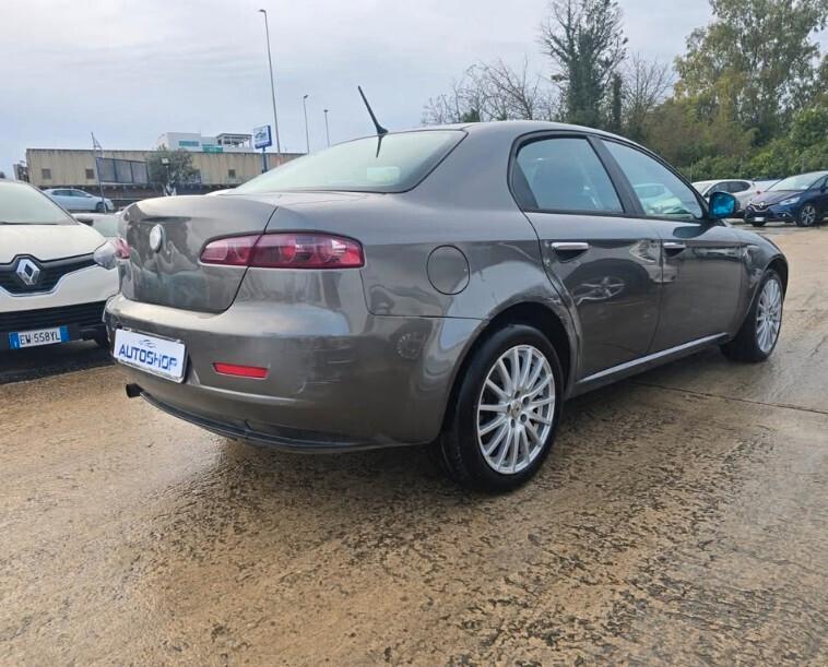 Alfa Romeo 159 1.9 JTDm 16V TI