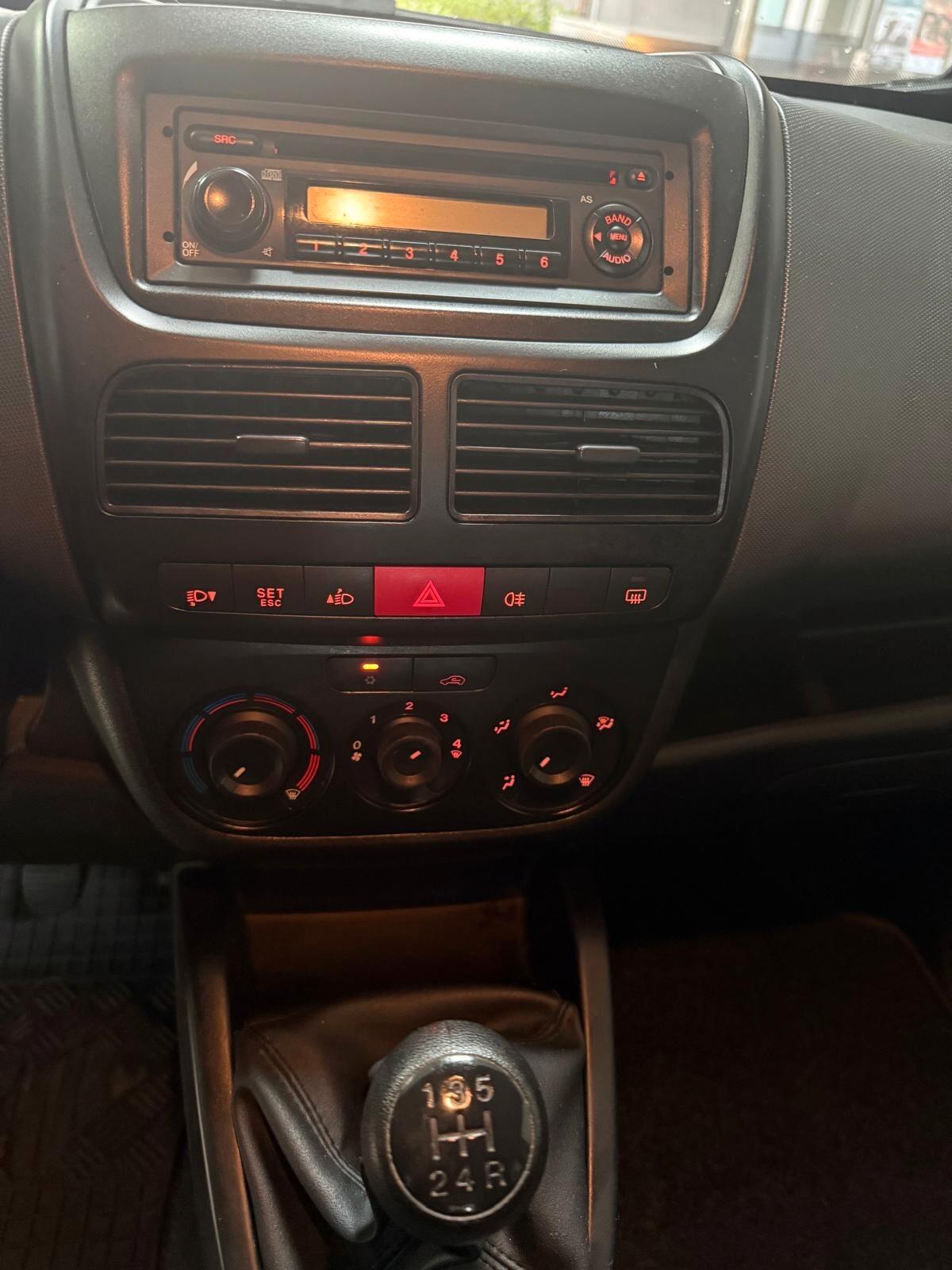Fiat Doblò 1.3 MJ 16V M1 AUTOVETTURA