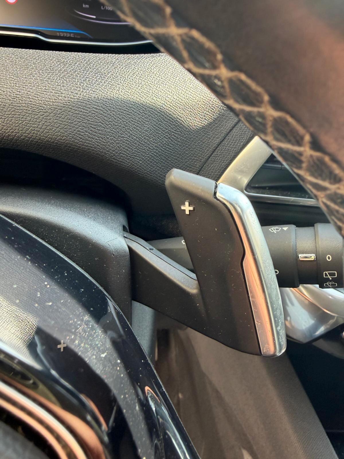 Peugeot 3008 BlueHDi 130 S&S EAT8 Allure Pack