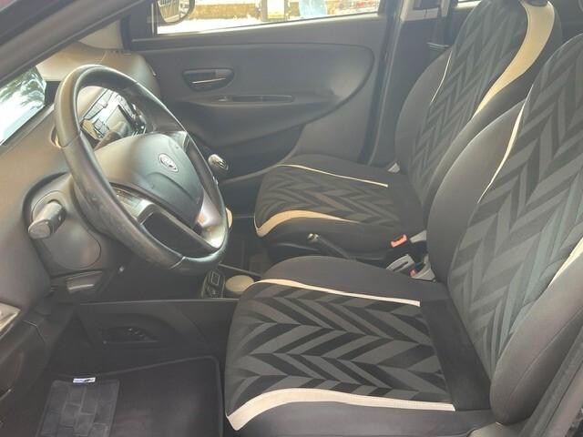 LANCIA YPSILON 1.2 GOLD 69CV OK NEOPATENTATI