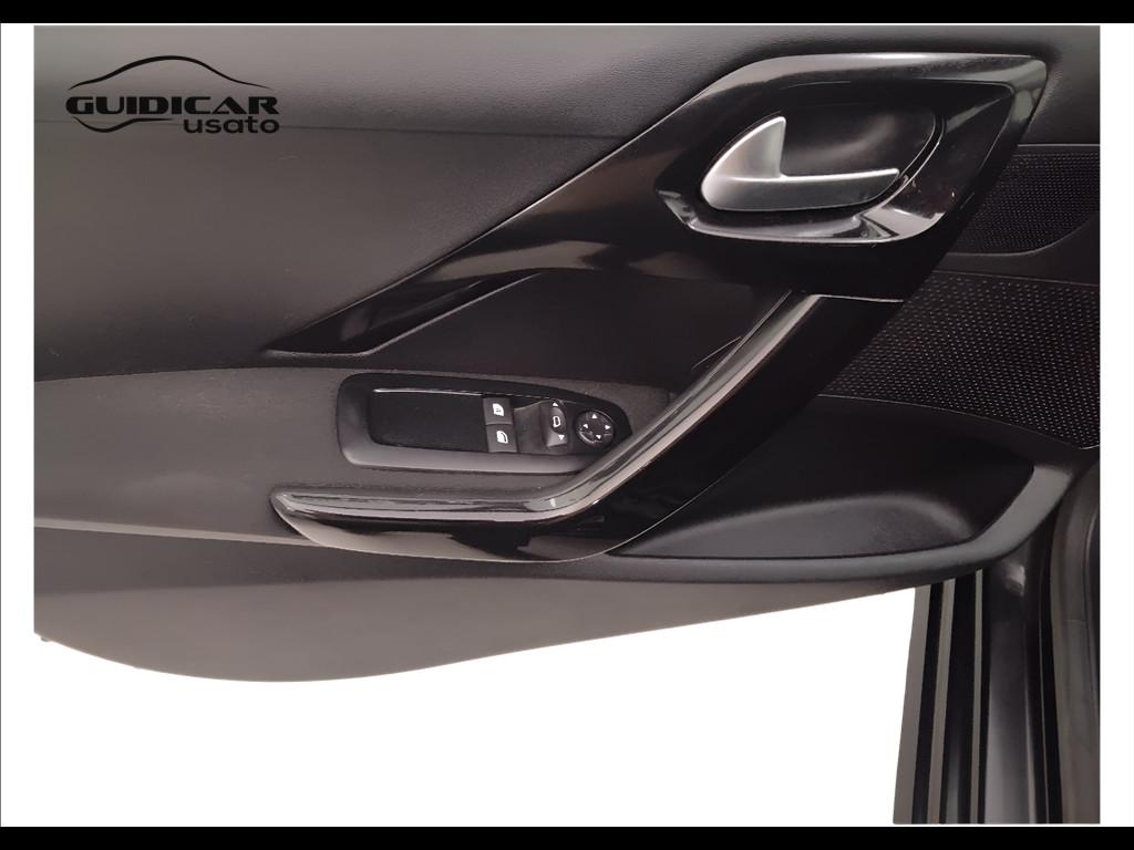 PEUGEOT 208 I 2015 - 208 5p 1.2 puretech Active s&s 82cv neopatentat