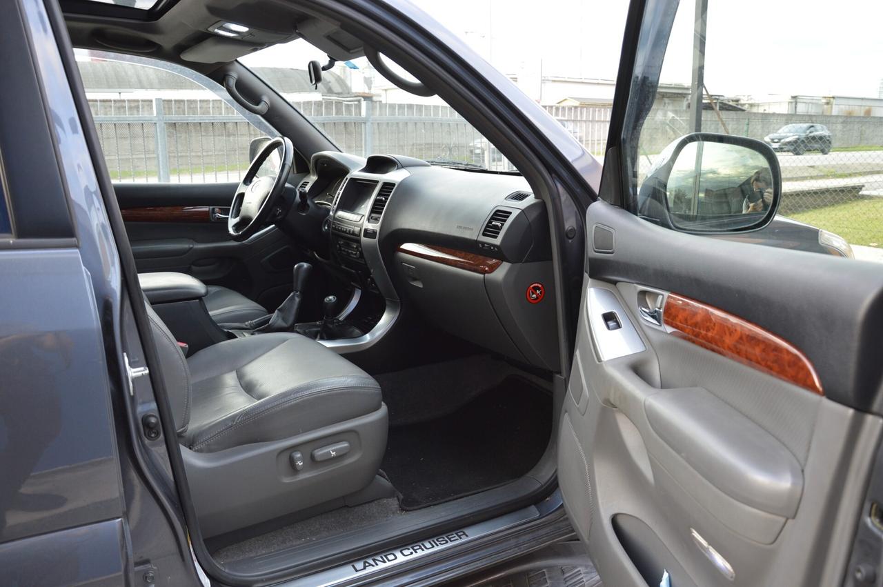 Toyota Land Cruiser 3.0 D-4D 16V cat 5 porte aut. Wagon