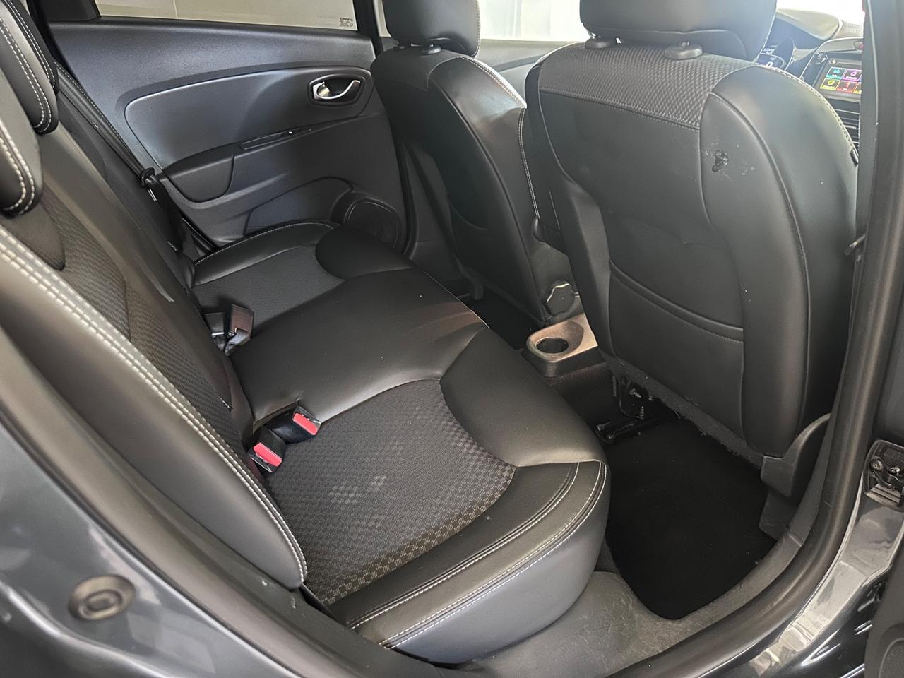 Renault Clio Sporter 1.5 dCi 8V 90 CV Moschino Intens