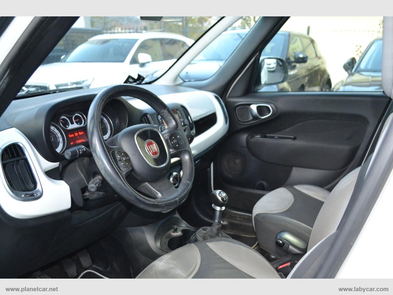 FIAT 500L Living 1.6 MJT 105 CV Pop Star