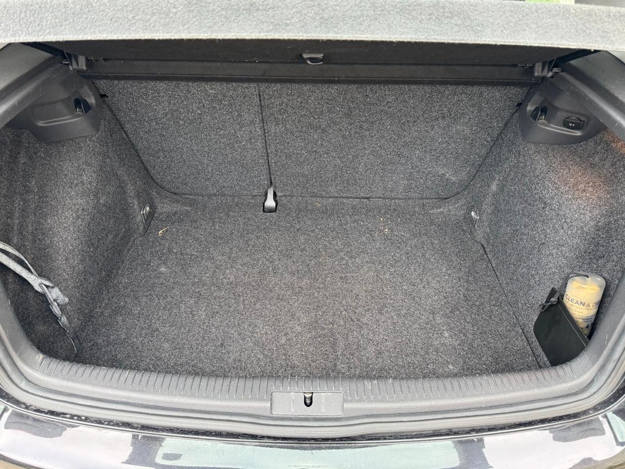 Volkswagen Golf 2.0 16V TDI 5p. Sportline