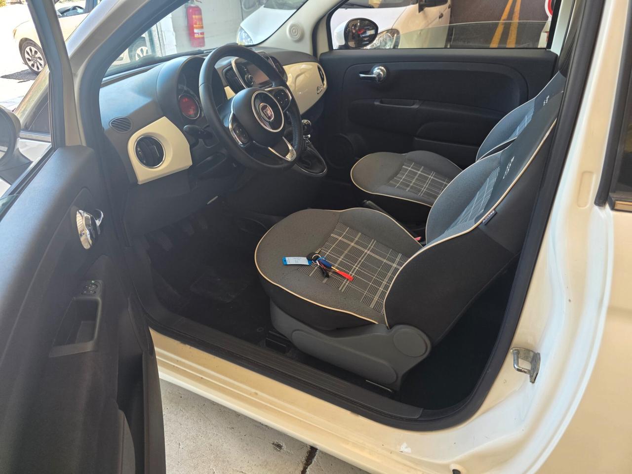 Fiat 500 1.2 Lounge in perfette condizioni
