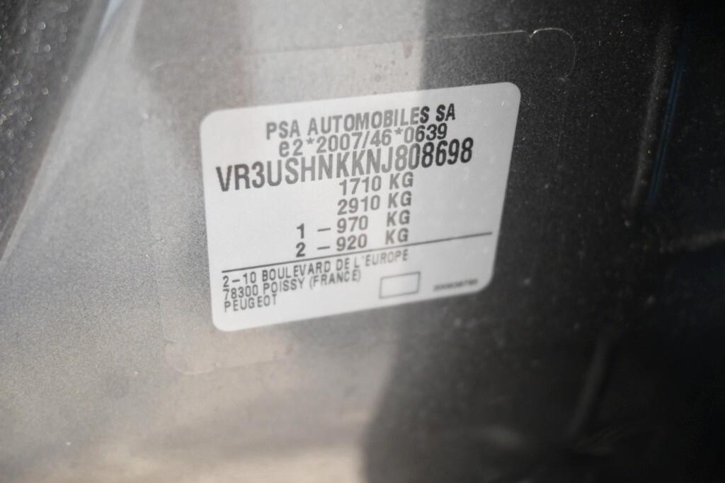 PEUGEOT 2008 1.2 PURETECH 100CV 6M. SeS ALLURE PACK ( FARI LED - I-COCKPIT - CRUISE - MIRROR - SENSORI POST. - TELECAMERA POST. )