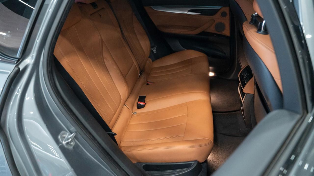 Bmw X6 XDRIVE 30D MSPORT PRO 258CV AUTO 21" PACK LUCI HARMAN KARDON CARBON XENO NAVI PELLE FULL OPTI