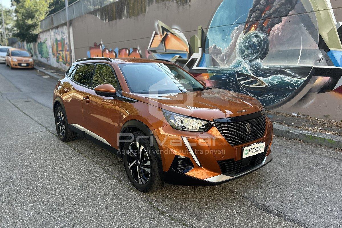 PEUGEOT 2008 PureTech 100 S&S Allure Navi Pack