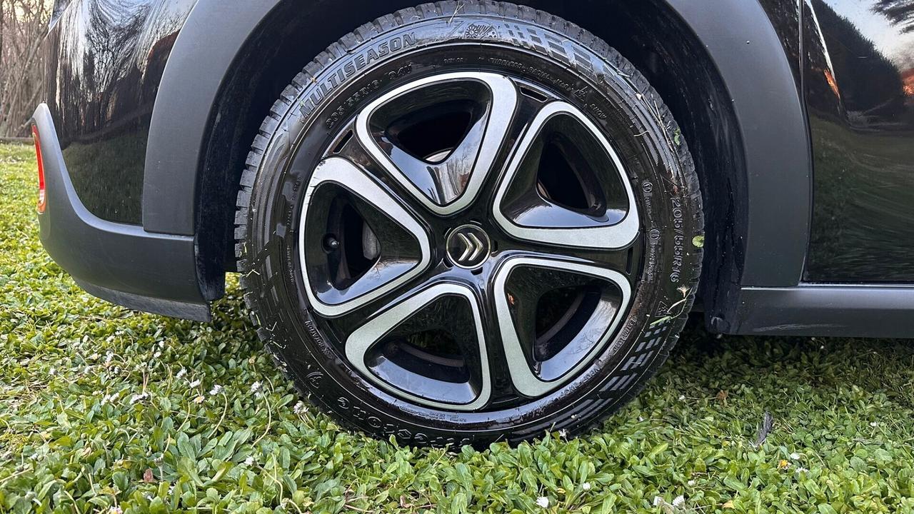 Citroen C3 BlueHDi 75 S&S Shine 2018 NEOP leggi testo