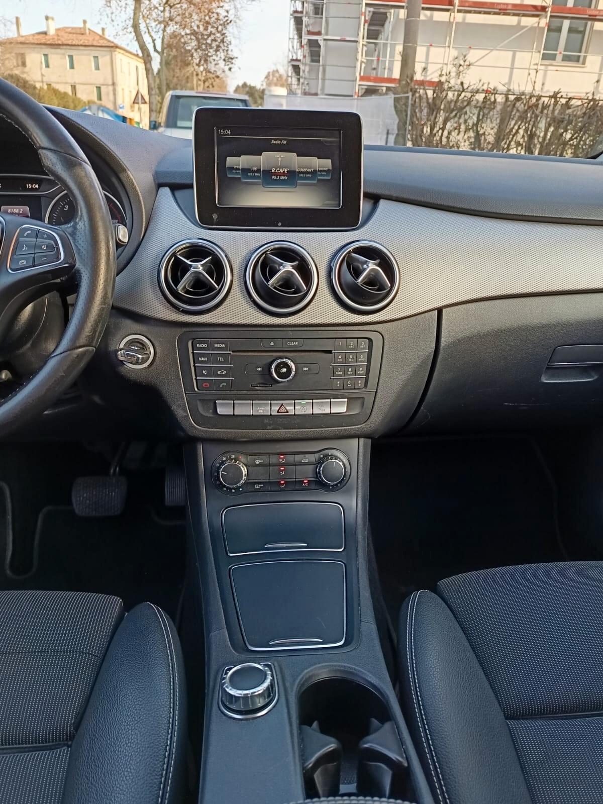 Mercedes-benz B 180 d Sport