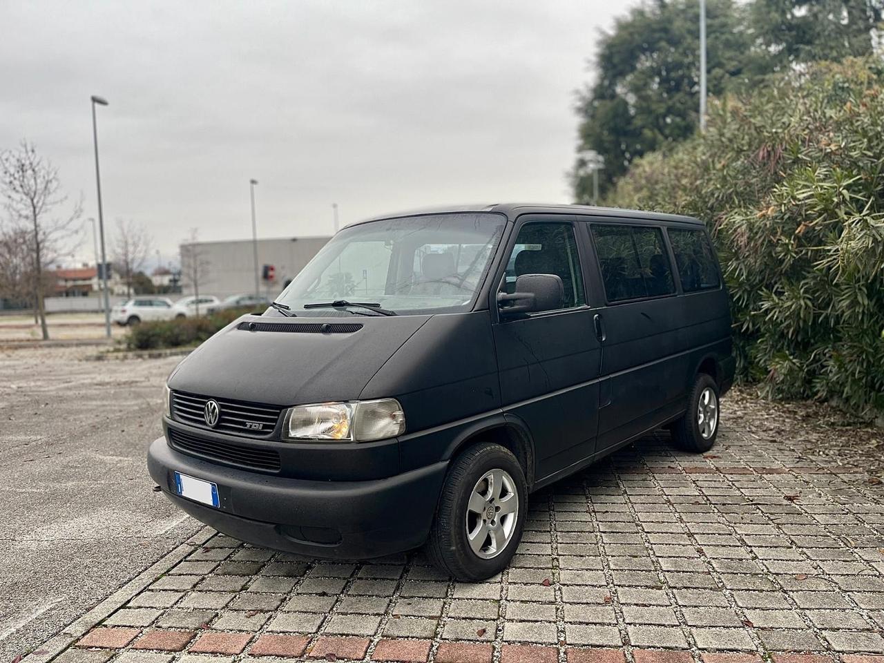 Volkswagen Transporter Transp. 2.5 TDI/102CV cat Multivan All.