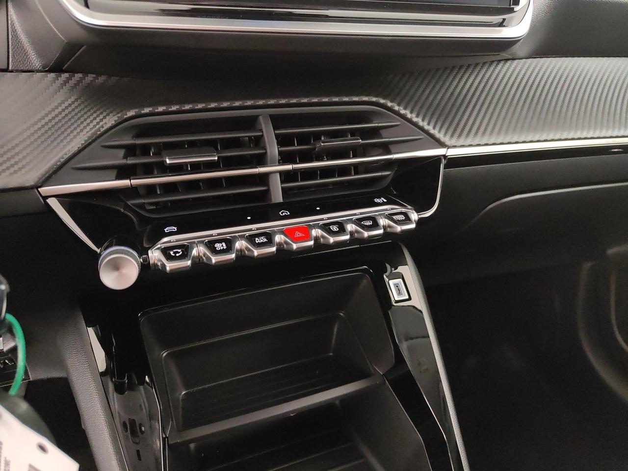 Peugeot 208 1.2 turbo Edition 100cv