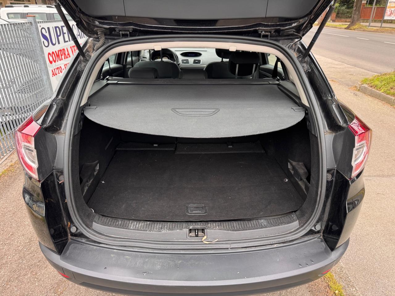 Renault Mégane 1.5 dCi 110CV neopaten garanzia 12 mesi