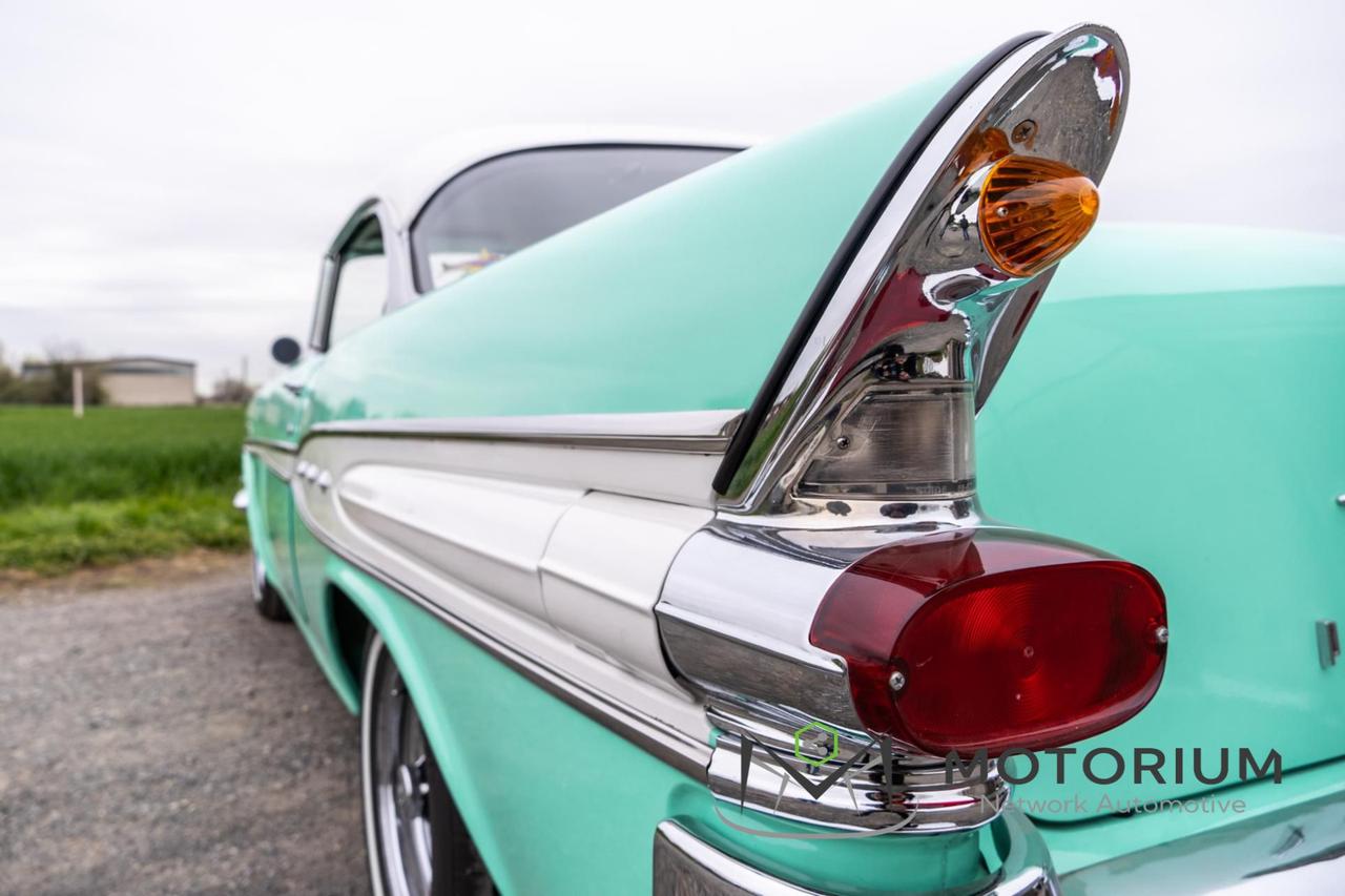 PONTIAC CHIEFTAIN 5.7 V8 - 2 DOOR HARDTOP 1957 - RESTAURO TOTALE