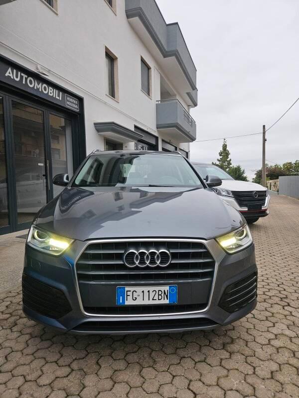 Audi Q3 2.0 tdi Sport 120cv
