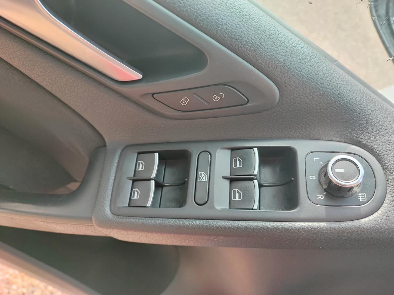 Volkswagen Golf 1.6 TDI 3p. Highline