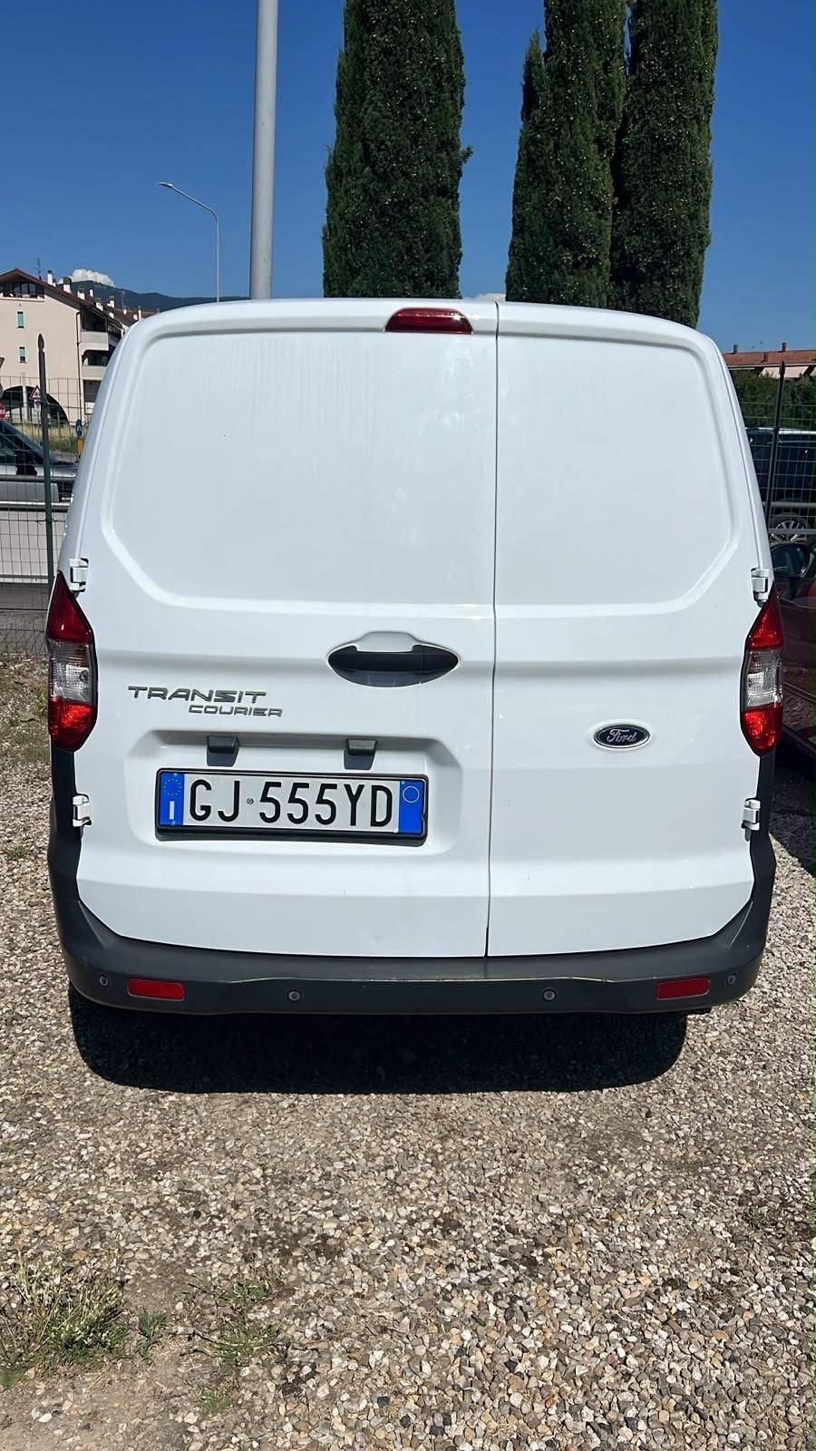 Ford Transit Courier