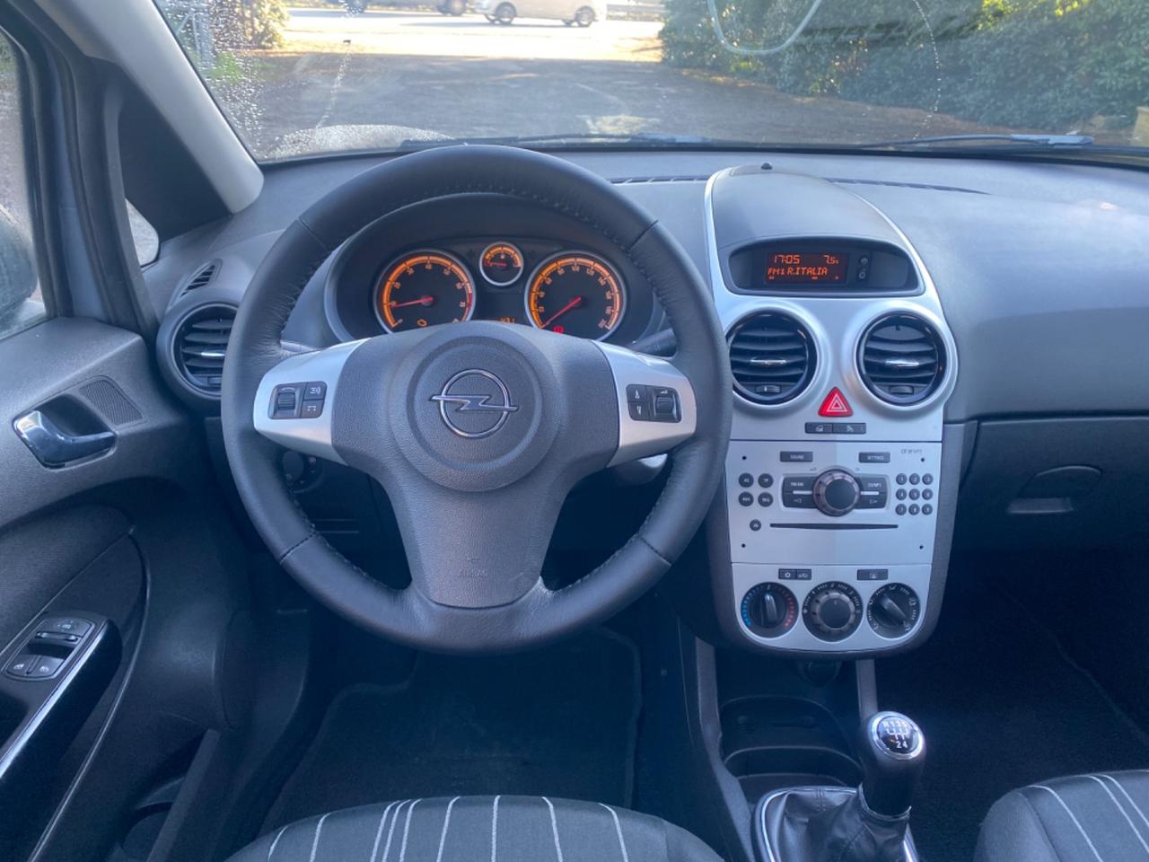 Opel Corsa 1.2 5 porte Enjoy