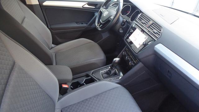 VOLKSWAGEN Tiguan 2.0 TDI SCR DSG Business BlueMotion Technology