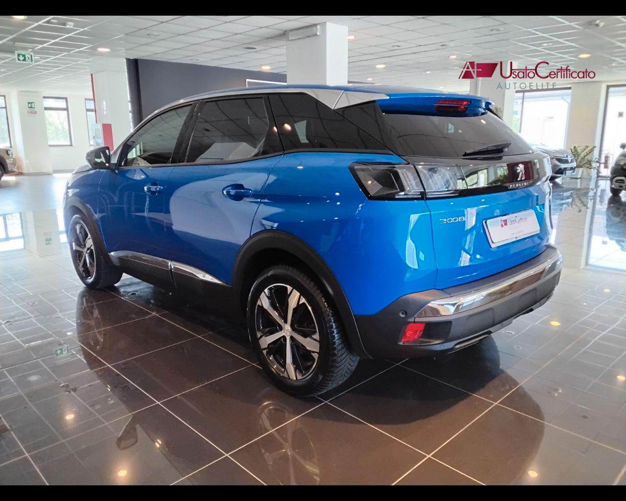 PEUGEOT 3008 BlueHDi 130 S&S Allure