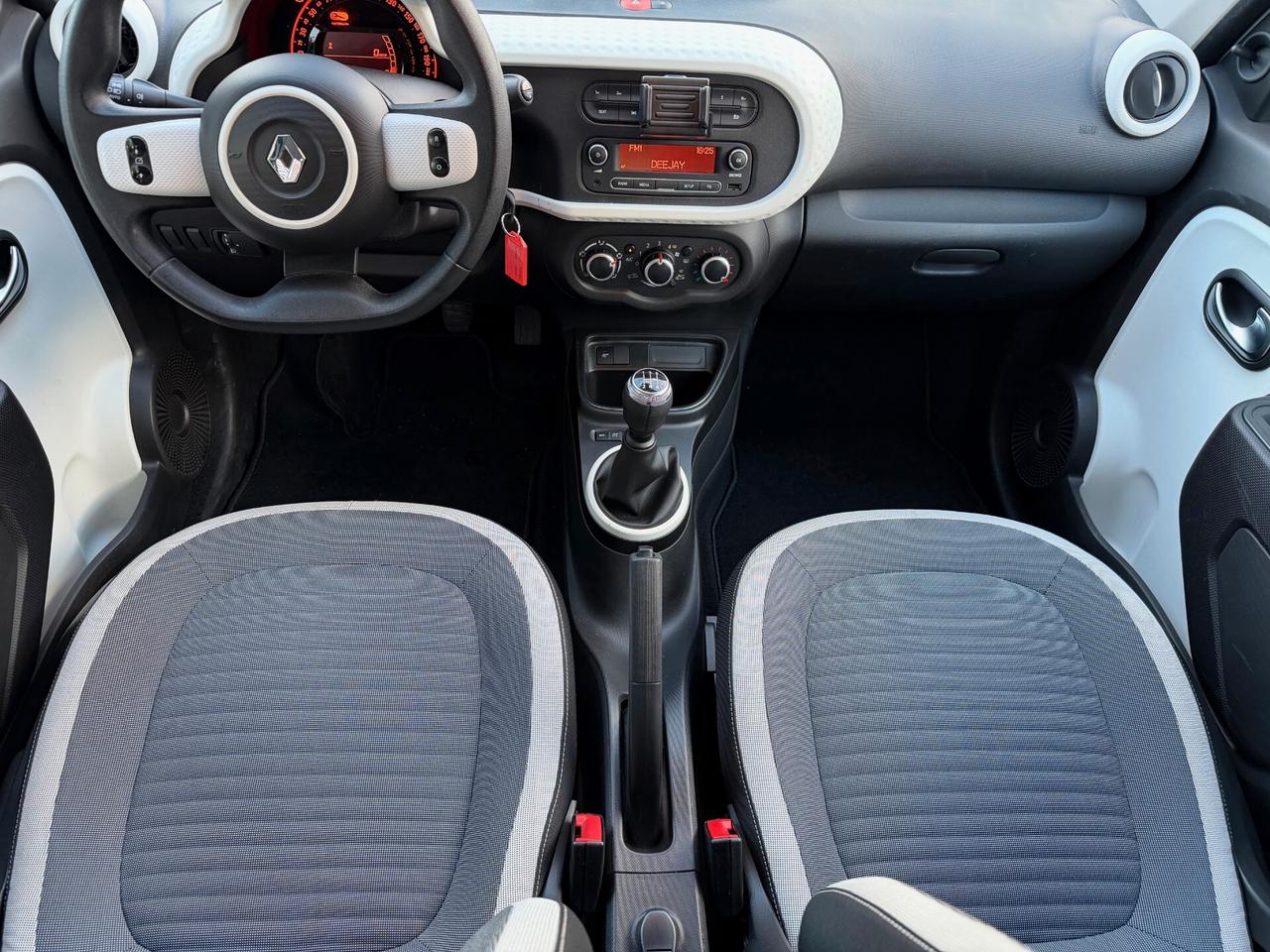 Renault Twingo SCe 65CV Limited 29.000KM 2020