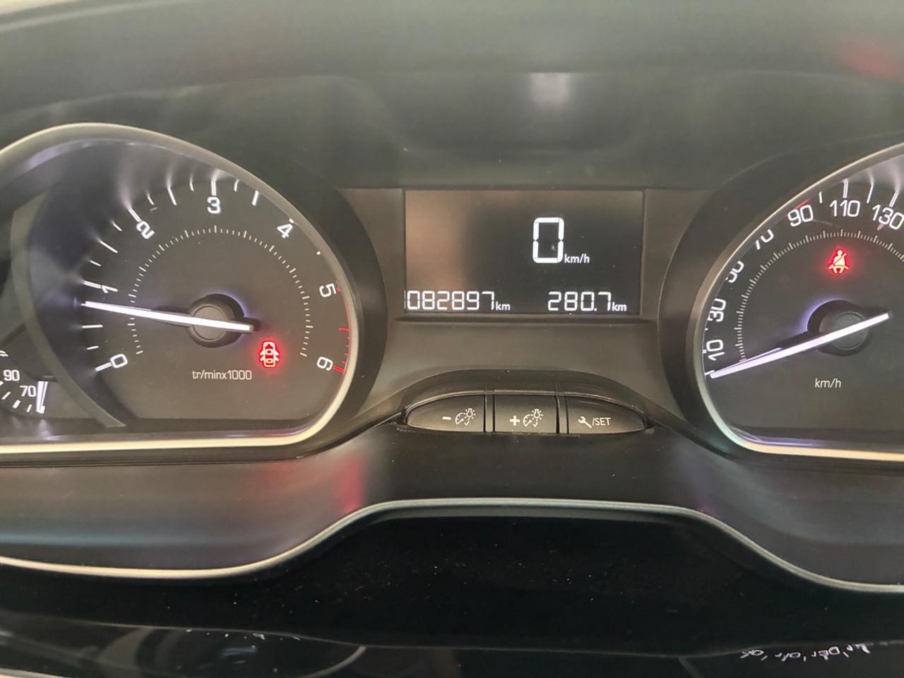 Peugeot 208 BlueHDi 75 5 porte Active