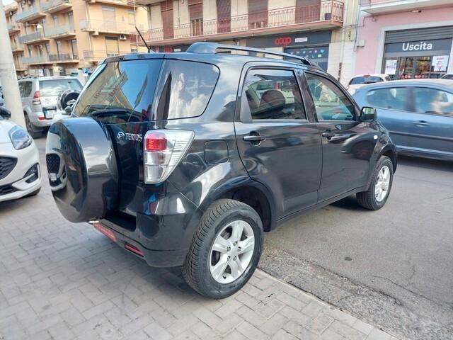 Daihatsu Terios 1.5 4WD Sho