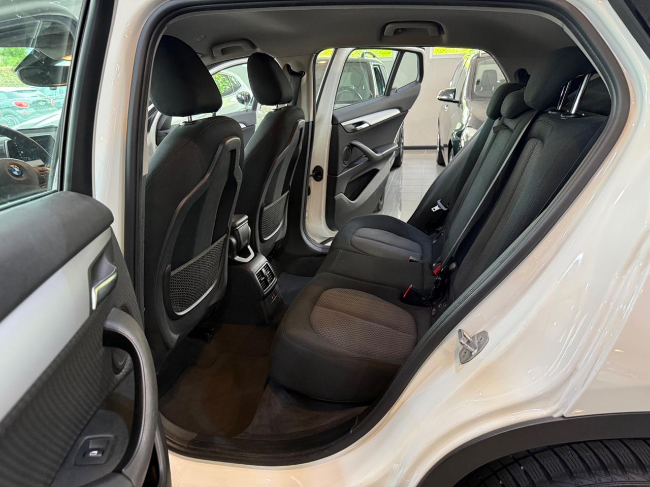 Bmw X2 sdrive18d Business auto 58.000KM!!