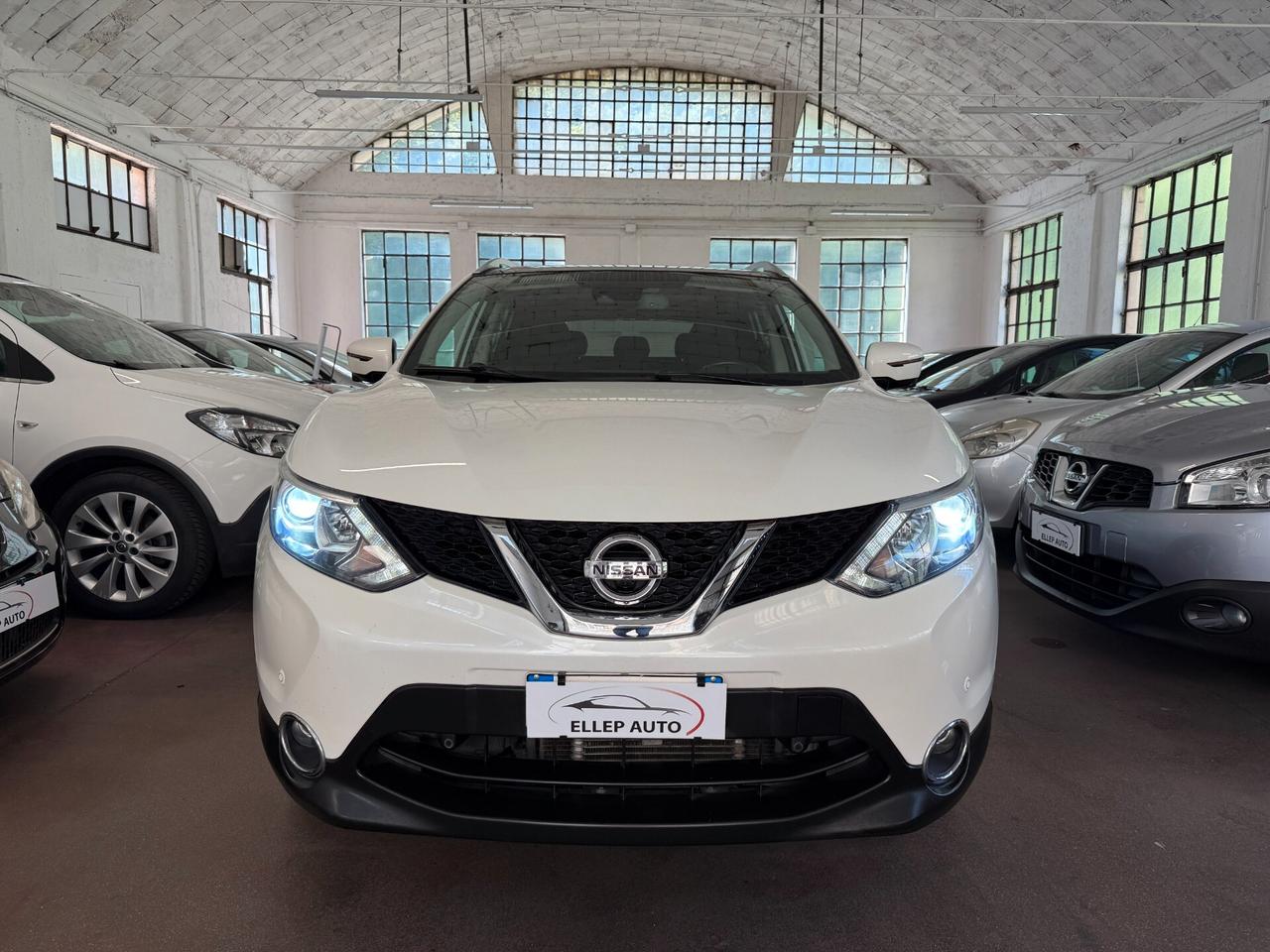 Nissan Qashqai 1.6 dCi 2WD TETTO - CAMERA 360°
