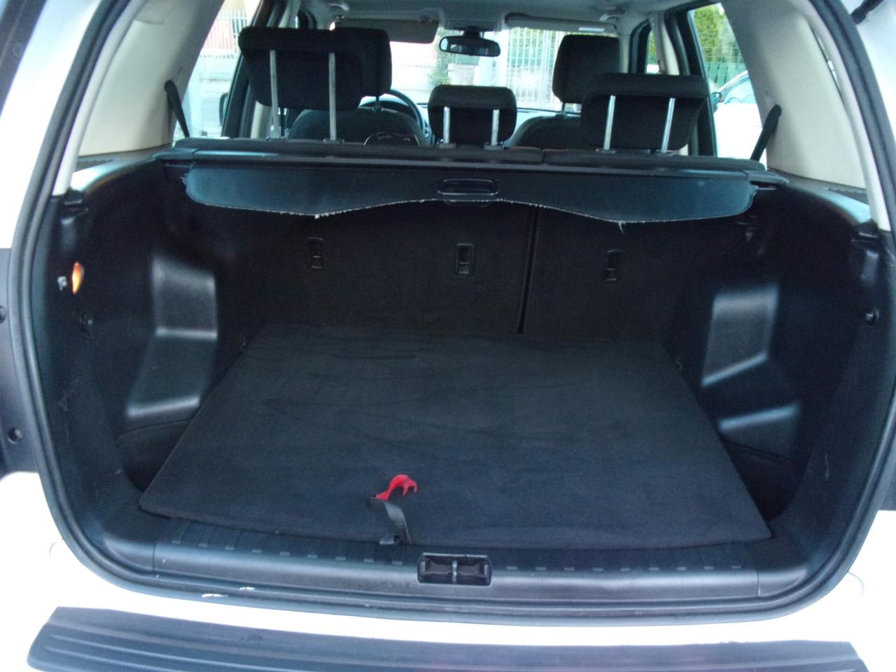 Land Rover Freelander 2.2 TD4 S.W. SE