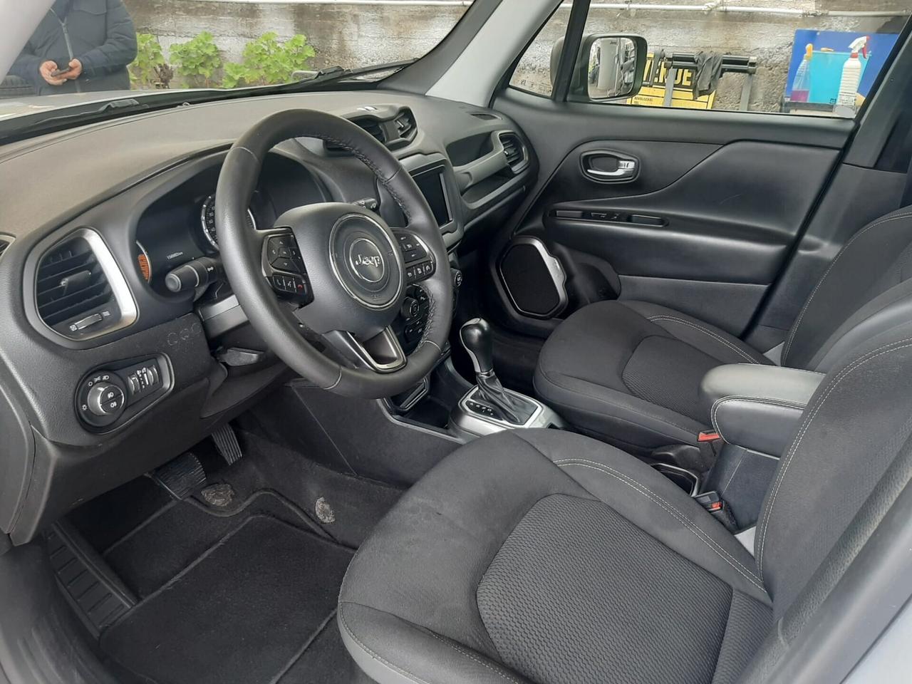 Jeep Renegade 1.6 Mjt DDCT 120 CV Limited
