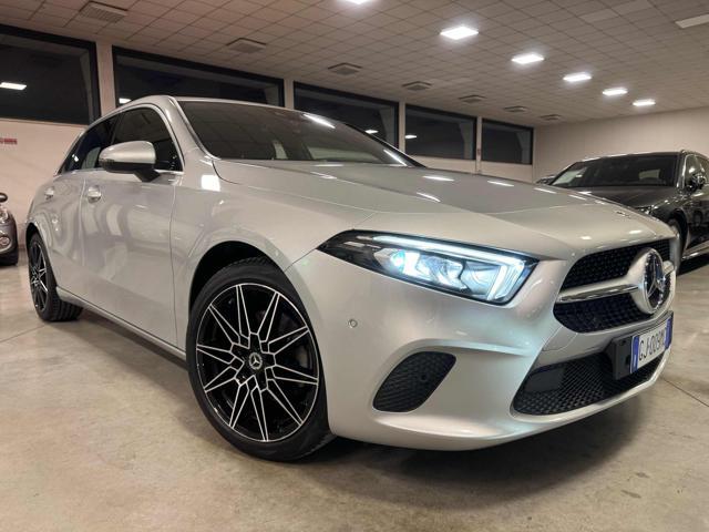 MERCEDES-BENZ A 200 d Sport