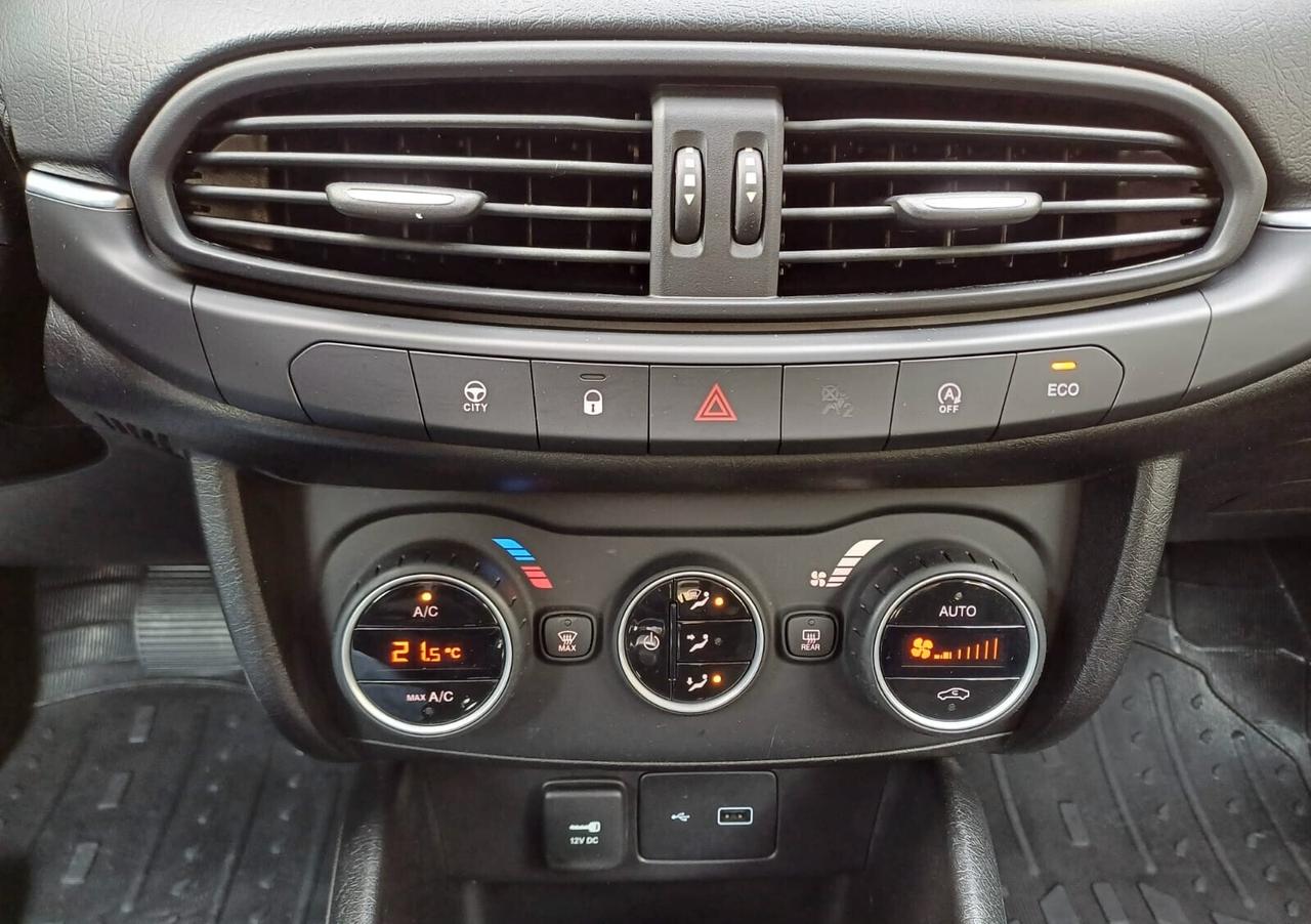 FIAT TIPO 1.6 MTJ 120cv DCT 5 PORTE LOUNGE