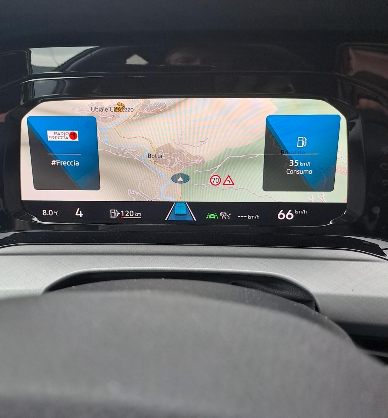 VW GOLF 8- 2.0 TDI - FULL OPT -NEOPATENTATI