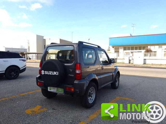 SUZUKI Jimny 1.3i 16V cat 4WD JLX