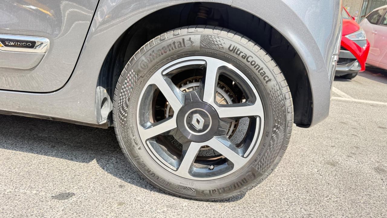 Renault Twingo TCe 95 CV Intens LED NAVI KAMERA PELLE PDC BLUETOOTH CERCHI 16 CLIMA AUTOMATIC