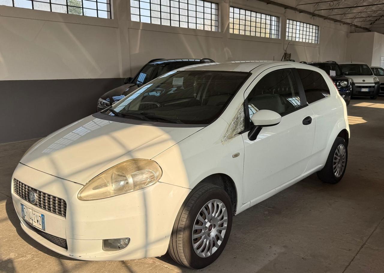 Fiat Grande Punto 1.4 5 porte Active Natural Power