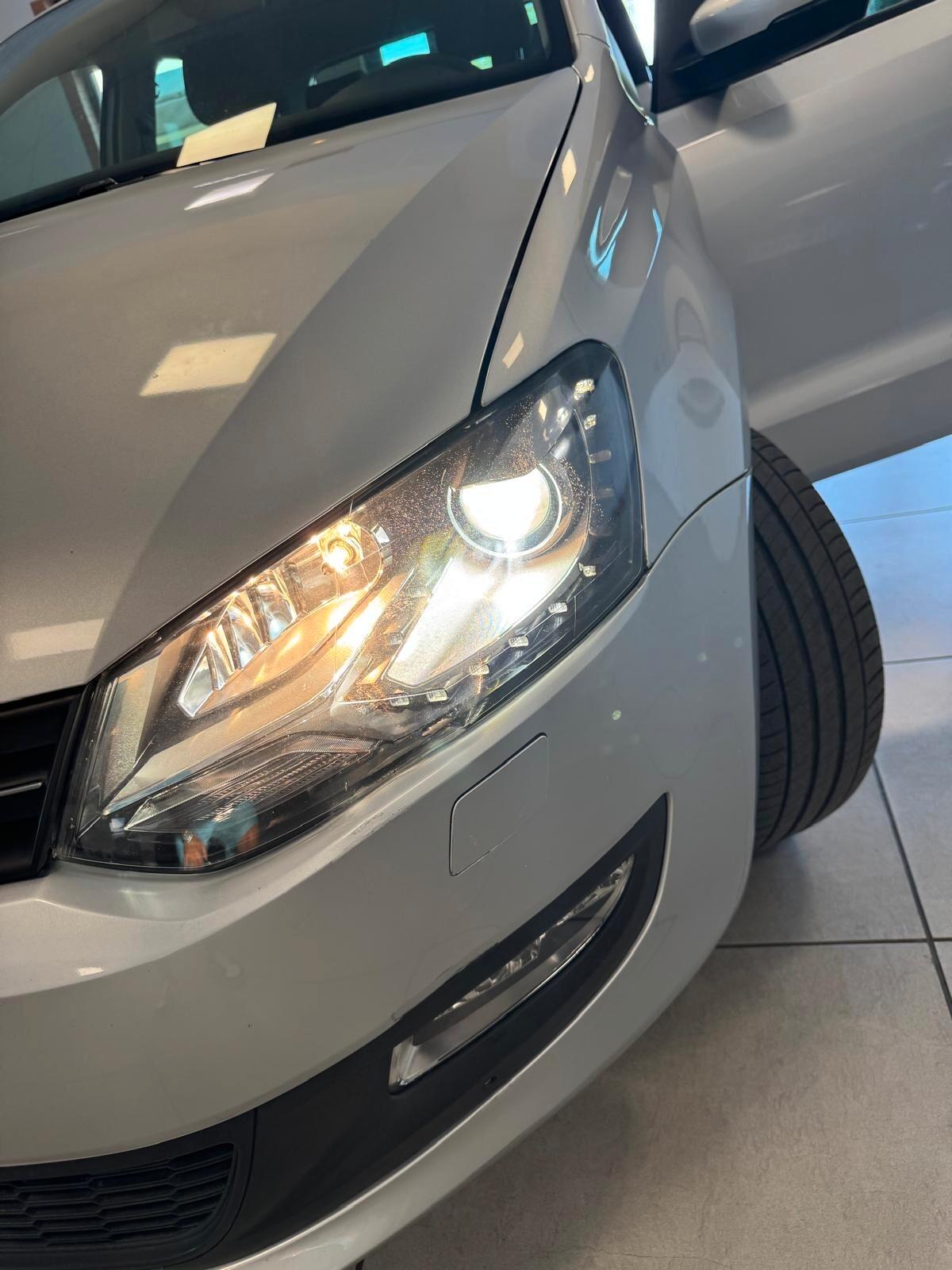 Volkswagen Polo 1.6 TDI 90CV 5P Comfortline 2011