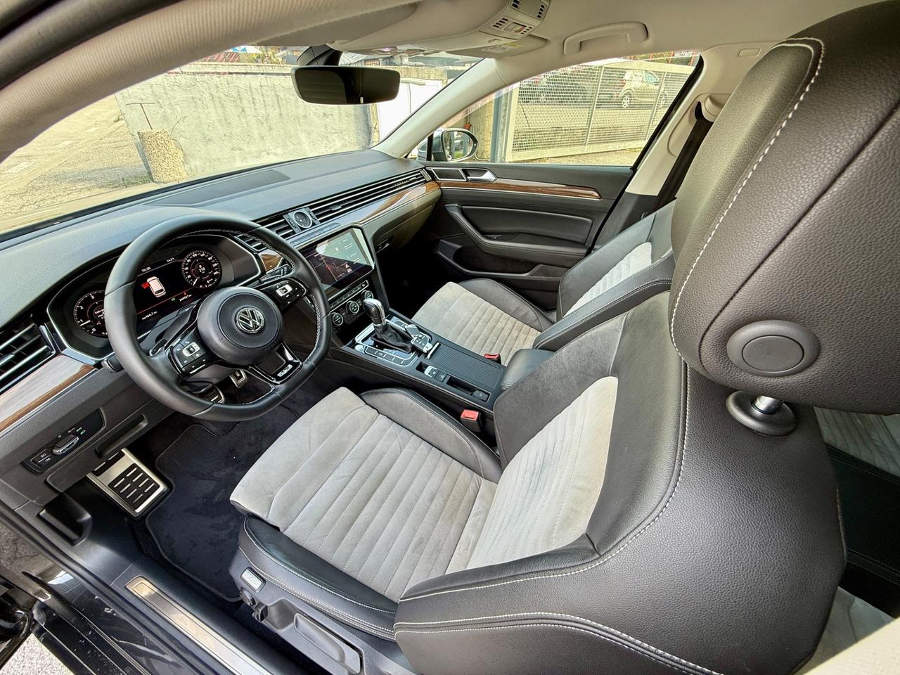 Volkswagen Passat Variant 2.0 TDI DSG Executive 20”