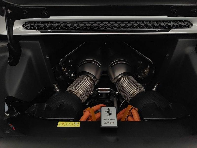 Ferrari 296 296 GTS -IVA ESPOSTA - POSSIBILITA' SUBENTRO LEASING !