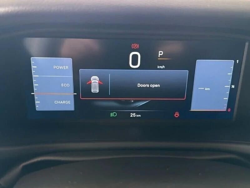 Jeep Avenger 1.2 Turbo 110 CV e-Hybrid Altitude