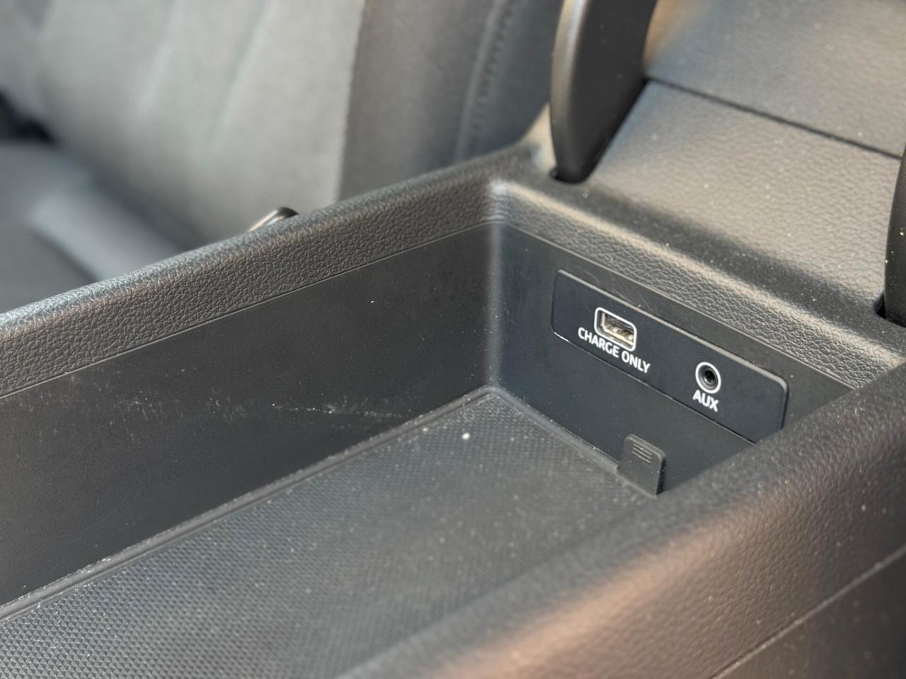 Audi A4 Avant 2.0 TDI 122 CV S tronic S line edition