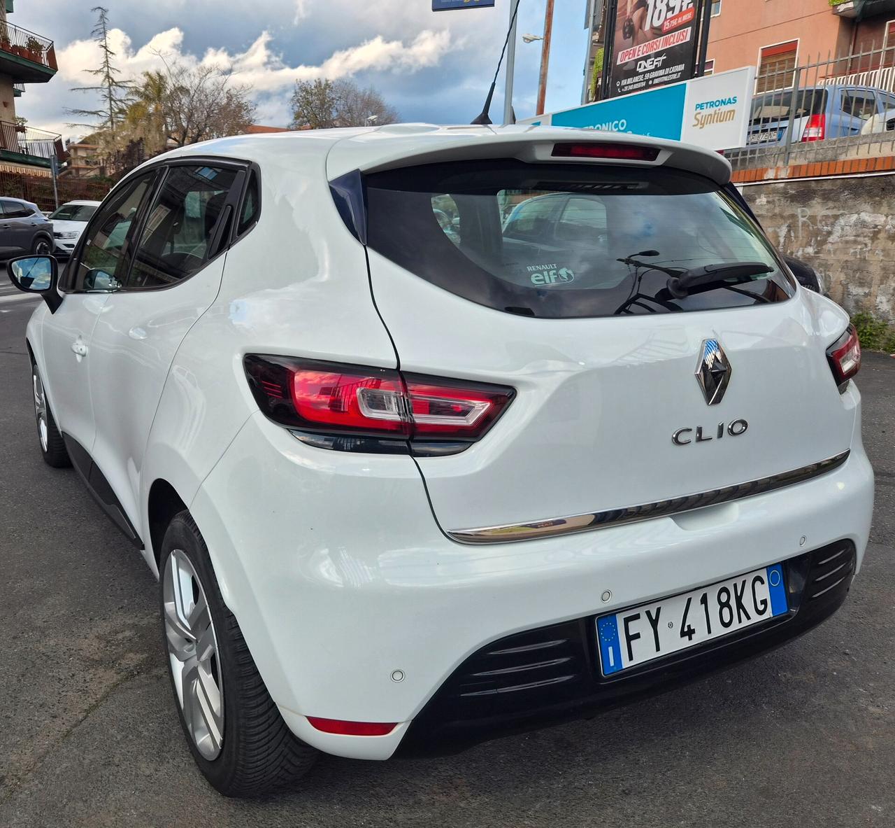 Renault Clio dCi 8V 75 CV 5 porte Moschino Life