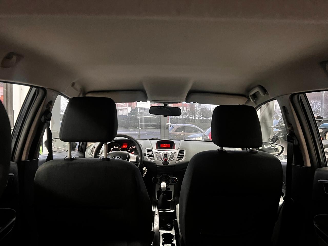 Ford Fiesta 1.4 5 porte Bz.- GPL Titanium