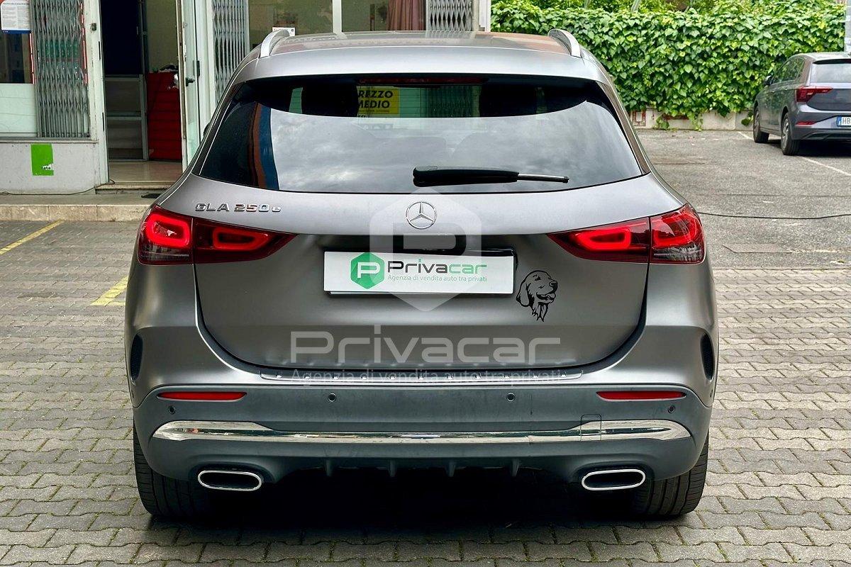 MERCEDES GLA 250 e hybrid EQ Premium