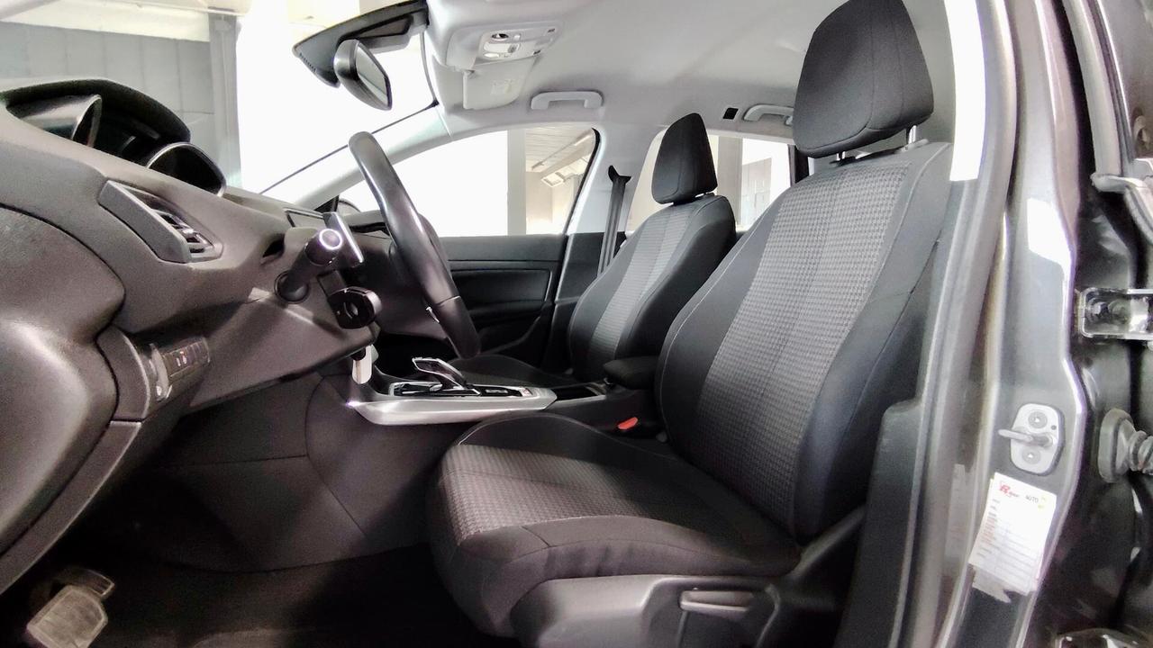 PEUGEOT 308 1.5 BLUEHDI ALLURE PACK 130CV - CAR PLAY, NEOPATENTATI