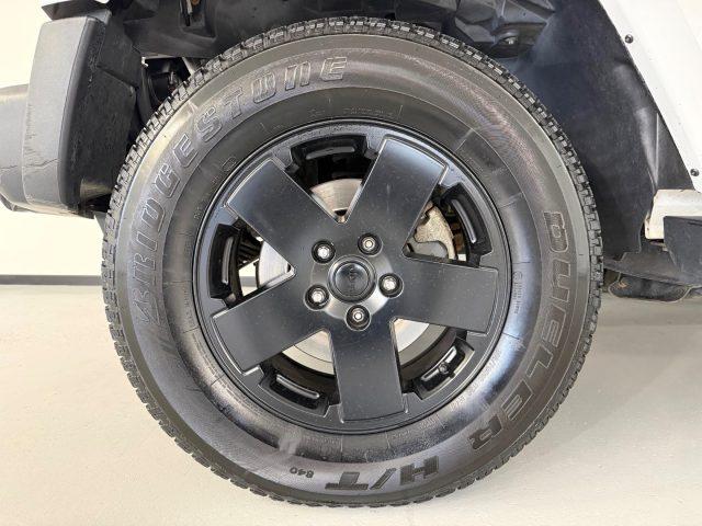 JEEP Wrangler Unlimited 2.8 CRD DPF Sahara Auto