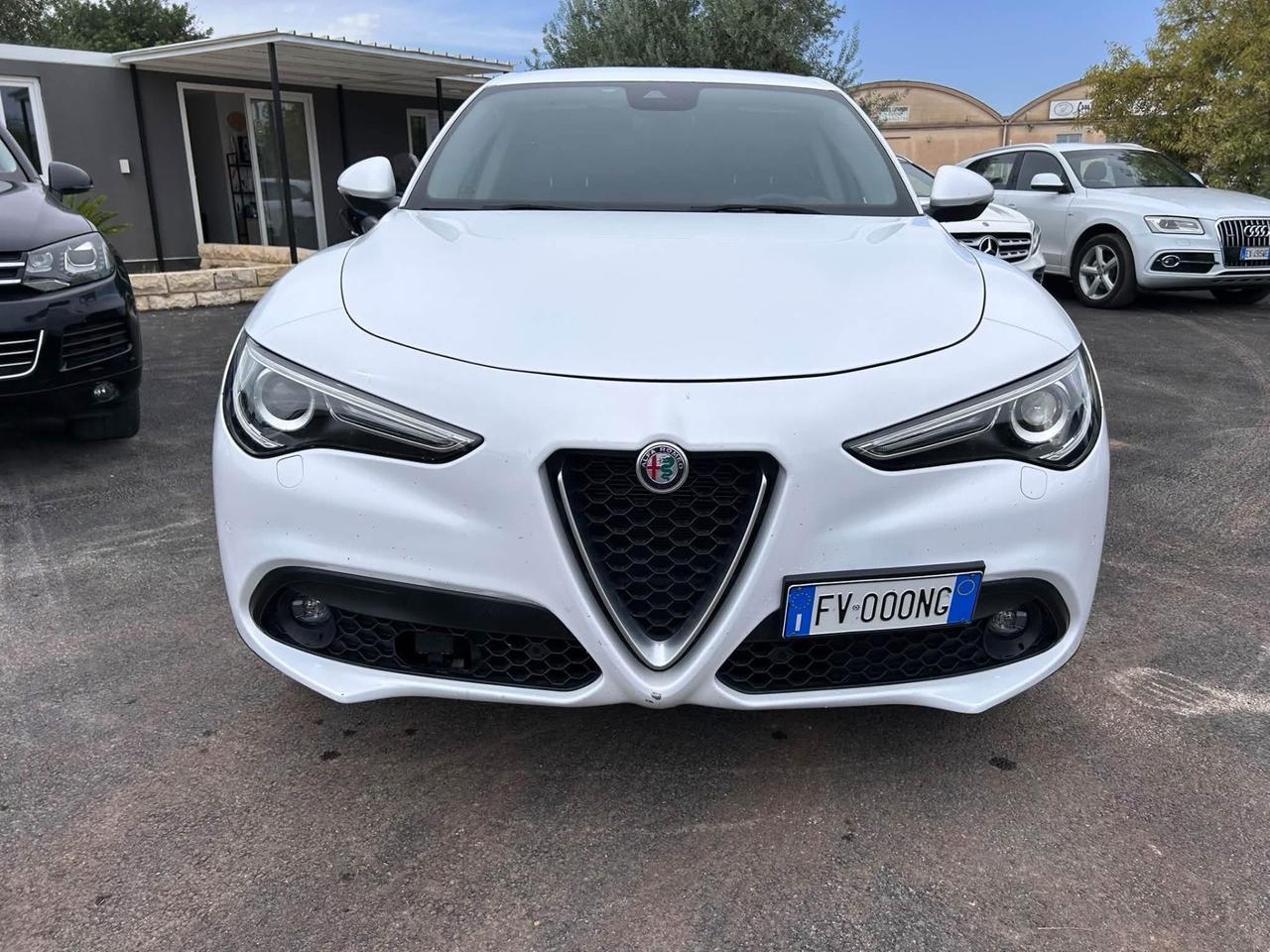 Alfa Romeo Stelvio 2.2 Turbodiesel 210 CV AT8 Q4 Executive