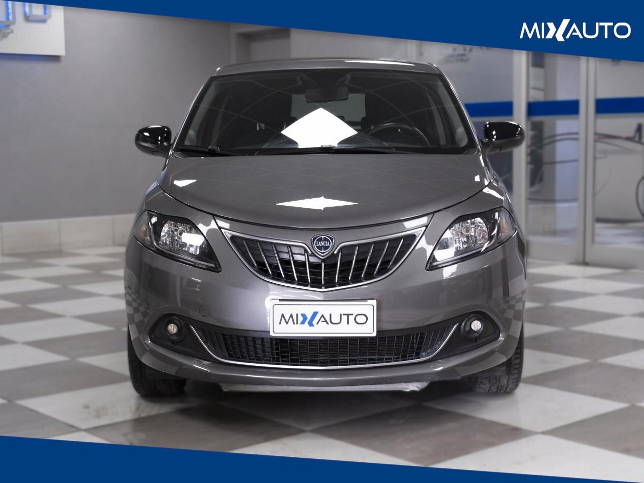 Lancia Ypsilon 1.0 Firefly Hybrid Gold Plus 70CV 5 Porte